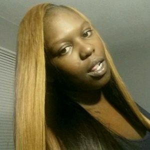 Meet your Posher, Shamika